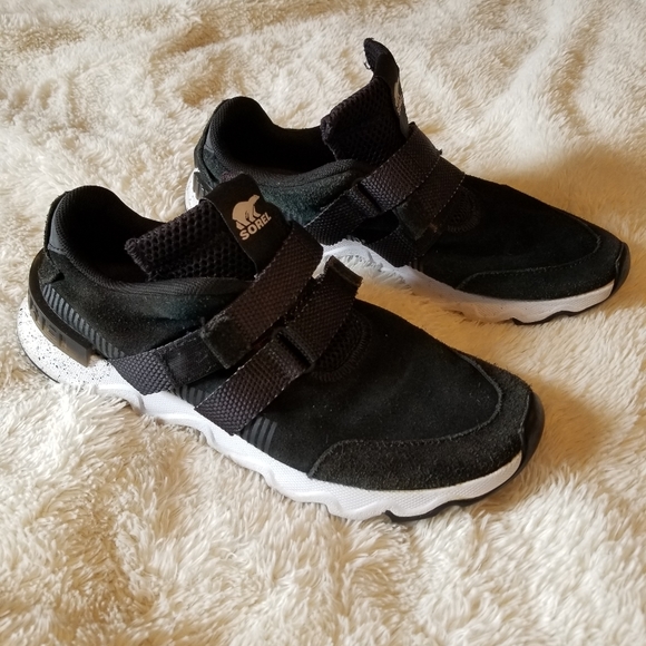 Sorel Shoes - Sorel velcro gym shoes